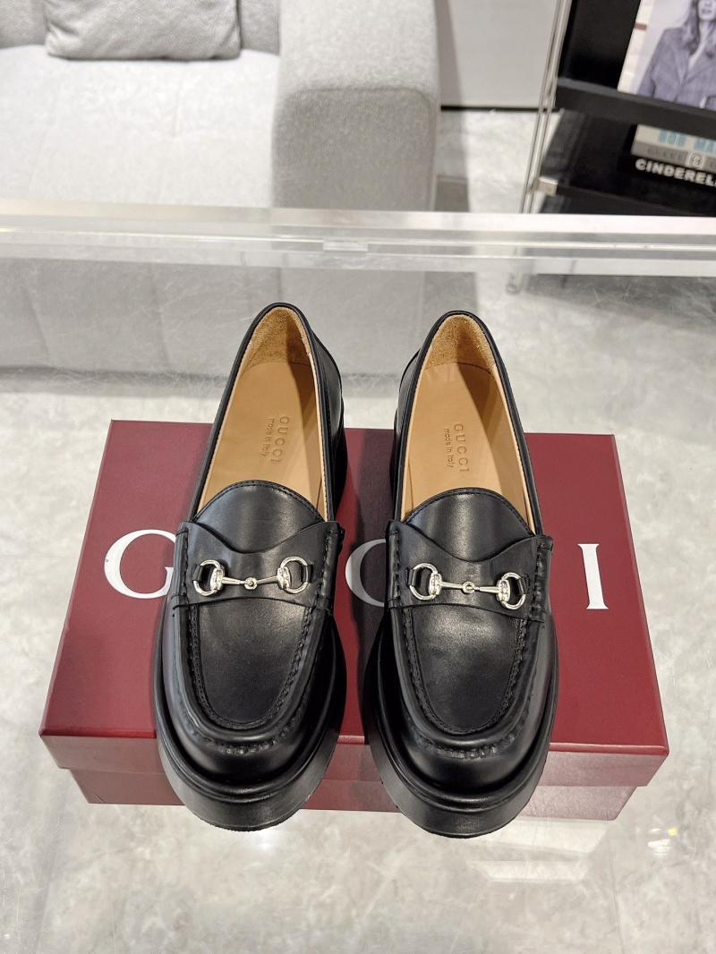 Gucci Leather Shoes